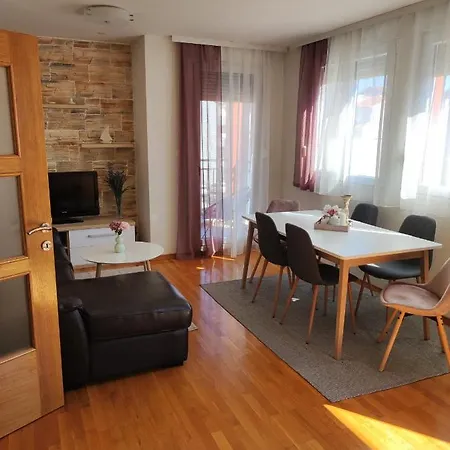 Private Noemi Apartman